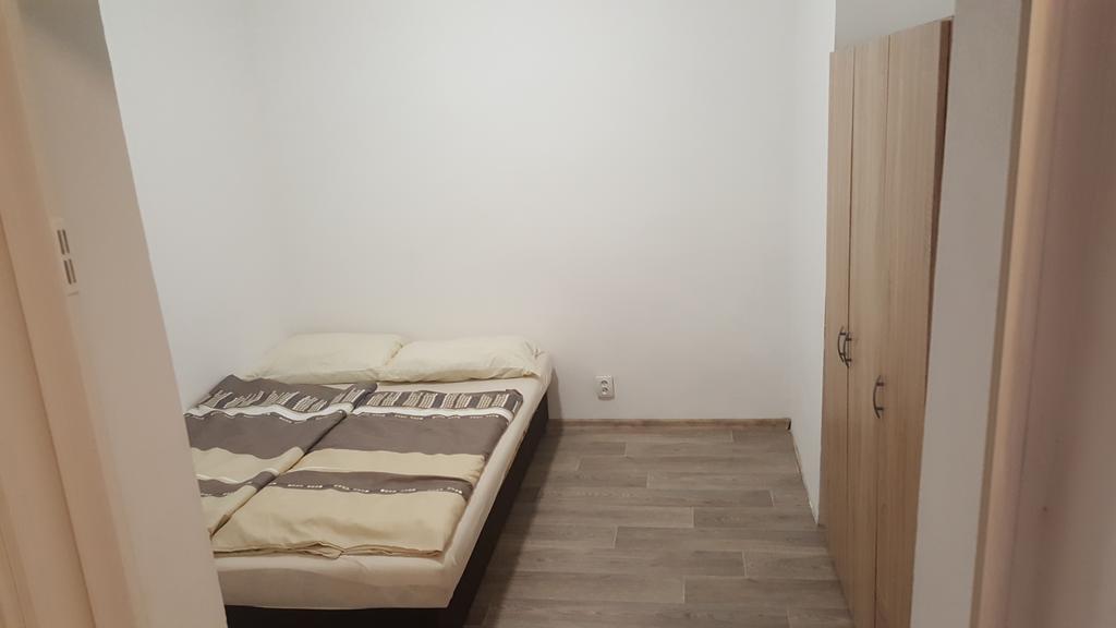 Apartman U Cerveneho Kostela Teplice Kültér fotó